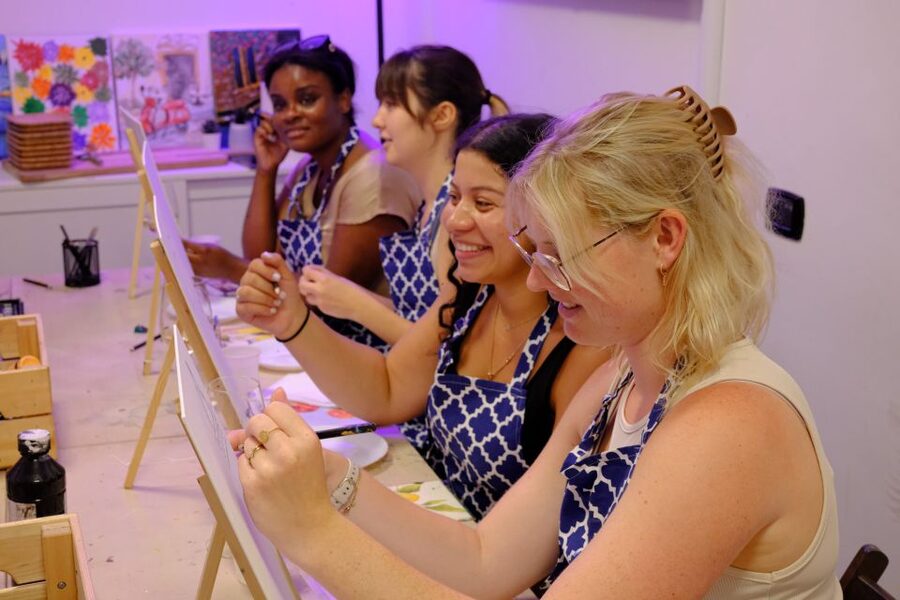 Rome: Painting Class with Unlimited Wine - Why the palazzo setting matters