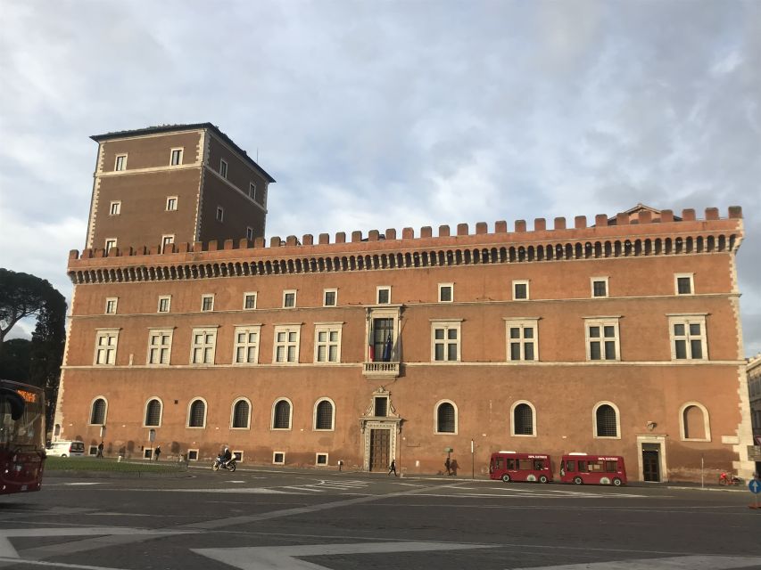 Rome: Palazzo Venezia Reserved Entrance with Museum - What the $38 ticket is worth