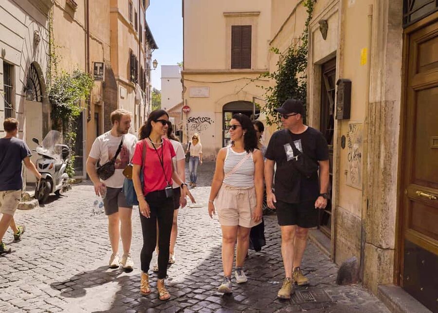 Rome: Pantheon neighborhood tour & Underground Piazza Navona - Caravaggio in San Luigi dei Francesi