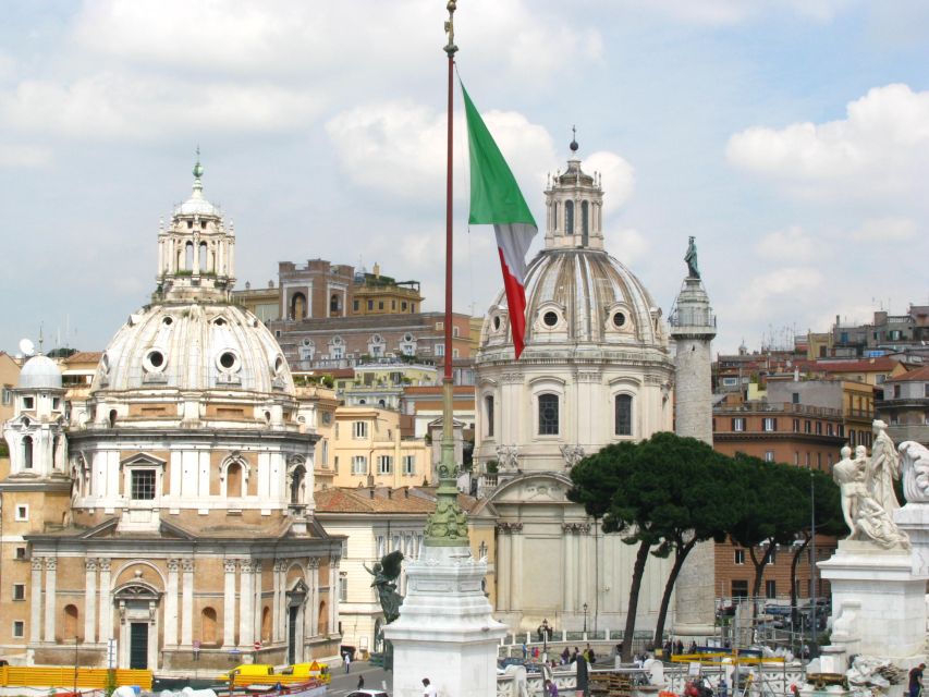 Rome: Pantheon, Trevi, Navona and Spanish Steps Private Tour - A private guide can shape the whole experience
