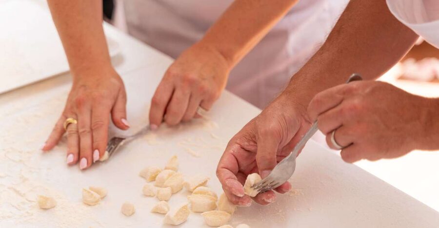 Rome: Pasta and Tiramisu Class at a Local's Home - Making two pasta recipes from scratch