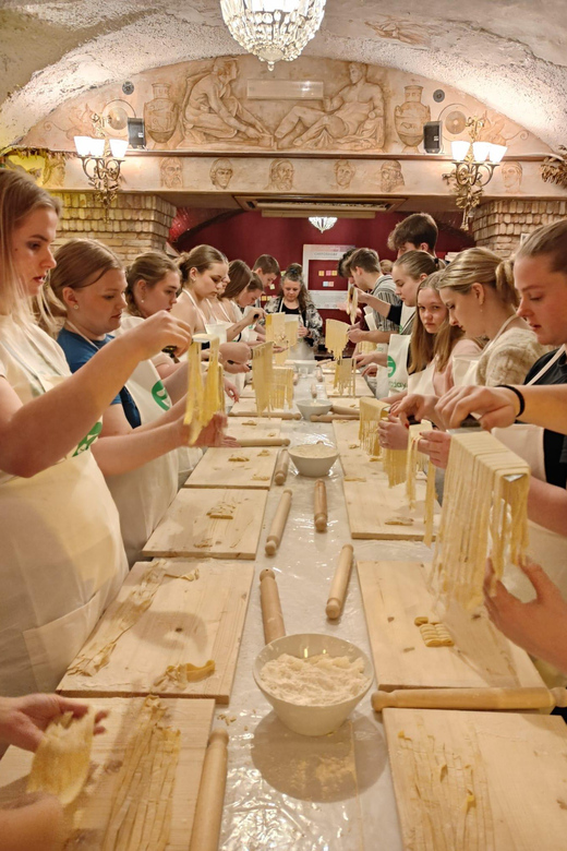 Rome: Pasta & Tiramisu Cooking Class near the Spanish Steps - Building your own tiramisu
