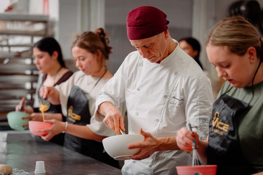 Rome: Pastry Cooking Class Gelato, Tiramisu and Cannoli - Who should skip the class