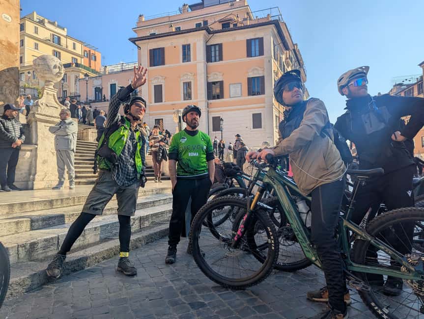 Rome: Pedal and Taste the Top 5 Tastings with e-Bike Tour - The Tiber route starts with a practical view of Rome