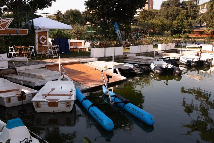 Rome: Pedal on Water with a Waterbike Rental - Finding La Barcheria at Laghetto dell’EUR