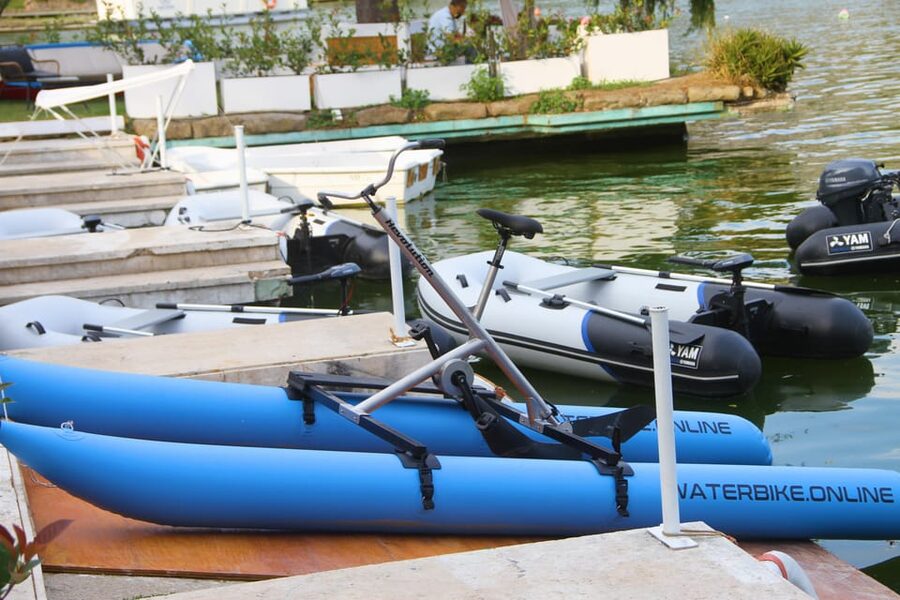 Rome: Pedal on Water with a Waterbike Rental - Getting set up on the waterbike