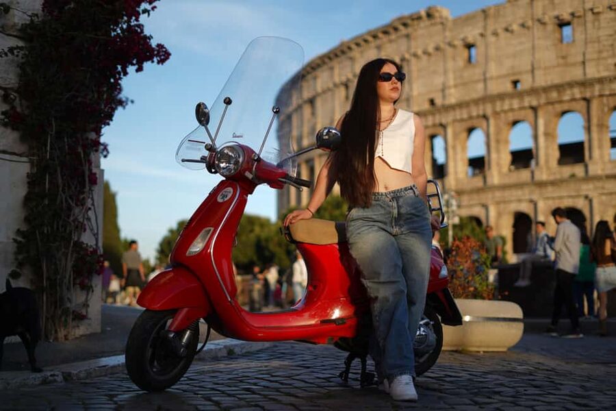Rome: Photo Tour by Vespa Scooter - The professional photos are more than a small extra
