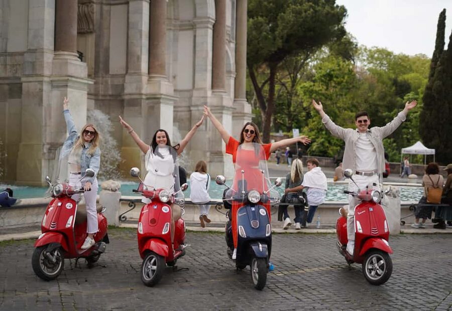 Rome: Photo Tour by Vespa Scooter - Colosseum photo stop: Rome’s essential first frame