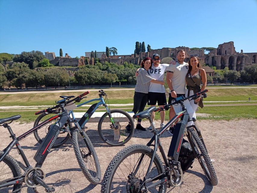 Rome: Piazza Venezia E-Bike Rental - Taking the longer route to Appian Way Regional Park