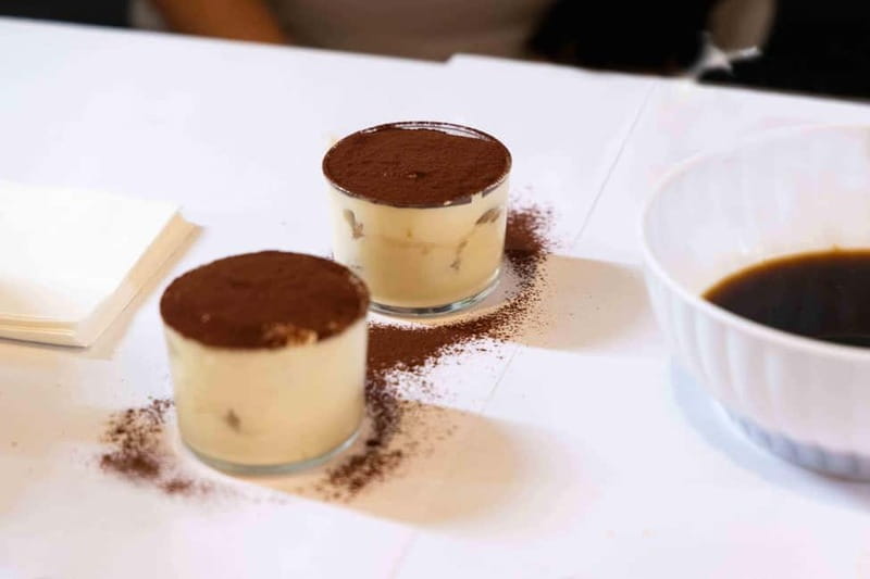 Rome: Pizza & Tiramisu Making Class with Wine & Limoncello - Wine, limoncello, and non-alcoholic choices