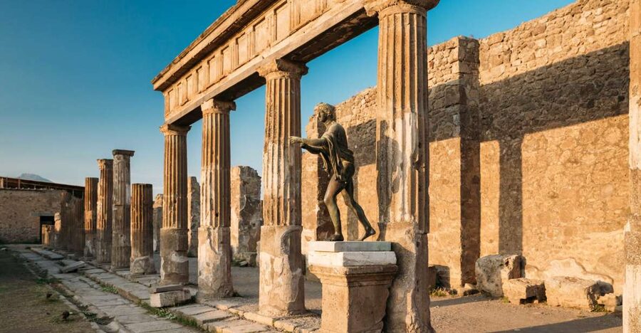 Rome: Pompeii and Naples Day Trip with Pompeii Entry Ticket - Why this Rome day trip works
