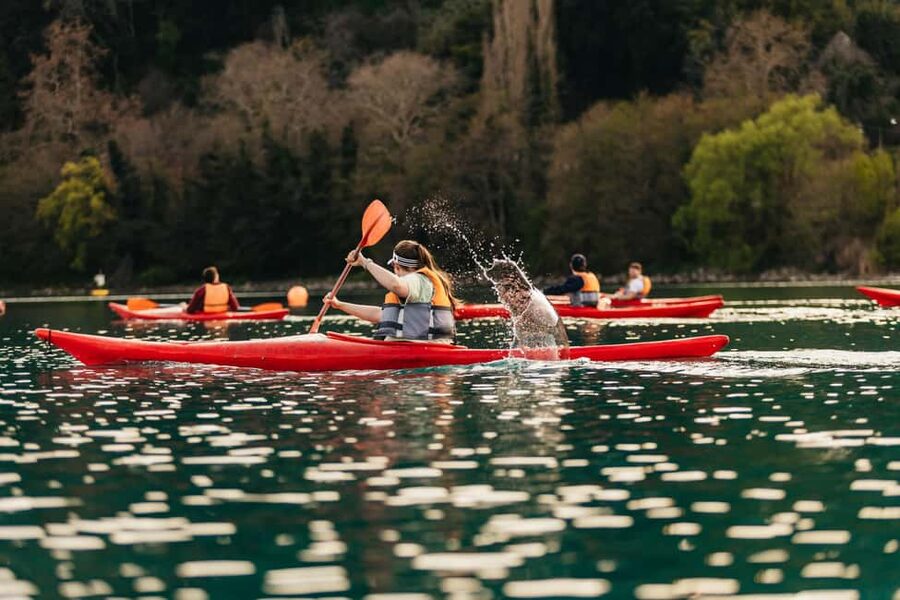 Rome: Popes' Lake, Kayak Tour with Swimming & Roman Pizza - What the price includes, and what it leaves out