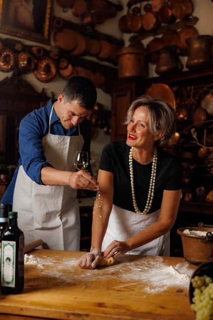 Rome: Private Castelli Romani Wine Tasting Tour - Roman pizza, olive oil, and garden produce