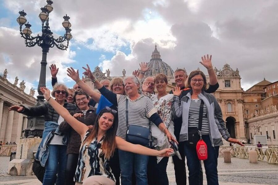 Rome : Private custom walking tour with a local guide - Streets, local advice, and places to eat