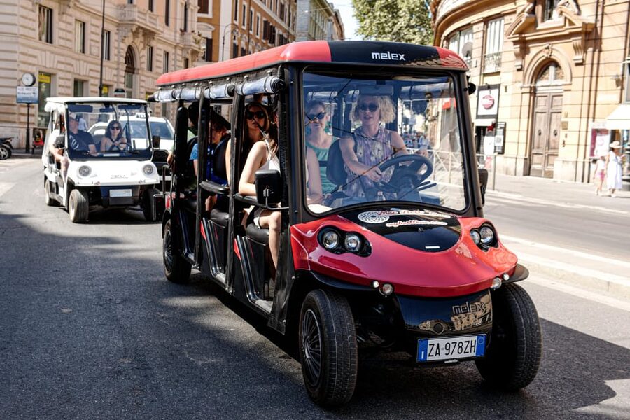 Rome: Private Customizable 3-Hour Golf Cart City Tour - Comfort, weather, and group size