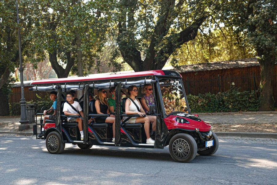 Rome: Private Customizable 3-Hour Golf Cart City Tour - Campo de’ Fiori, coffee, and local suggestions