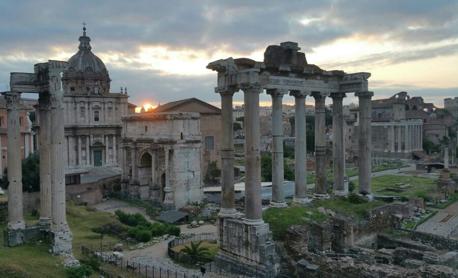 Rome: Private E-Bike Tour with Local Food - Timing, languages, and practical planning