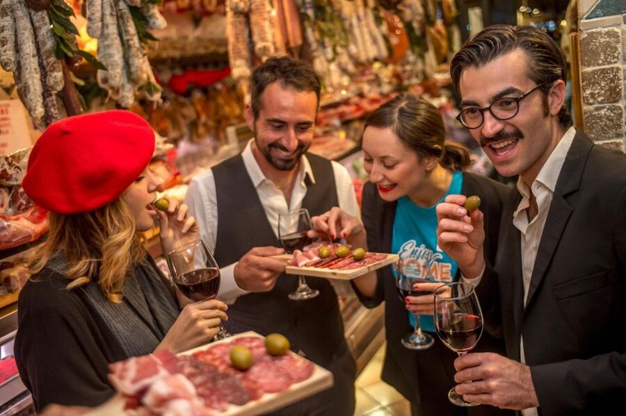 Rome: Private Food Tour in Trastevere and Campo de Fiori - Starting beneath Giordano Bruno in Campo de’ Fiori