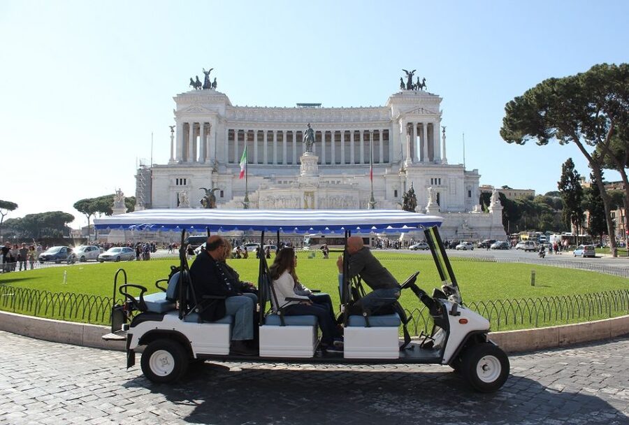 Rome: Private Guided City Highlights Tour by Golf Cart - Piazza Venezia and the monument to unified Italy