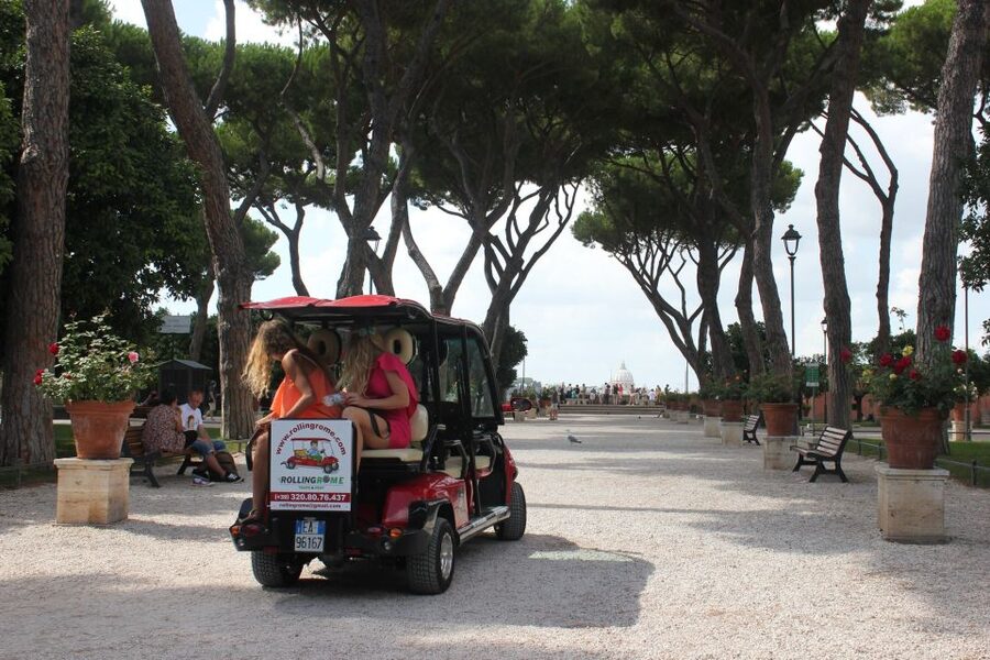 Rome: Private Guided City Highlights Tour by Golf Cart - What your private guide adds
