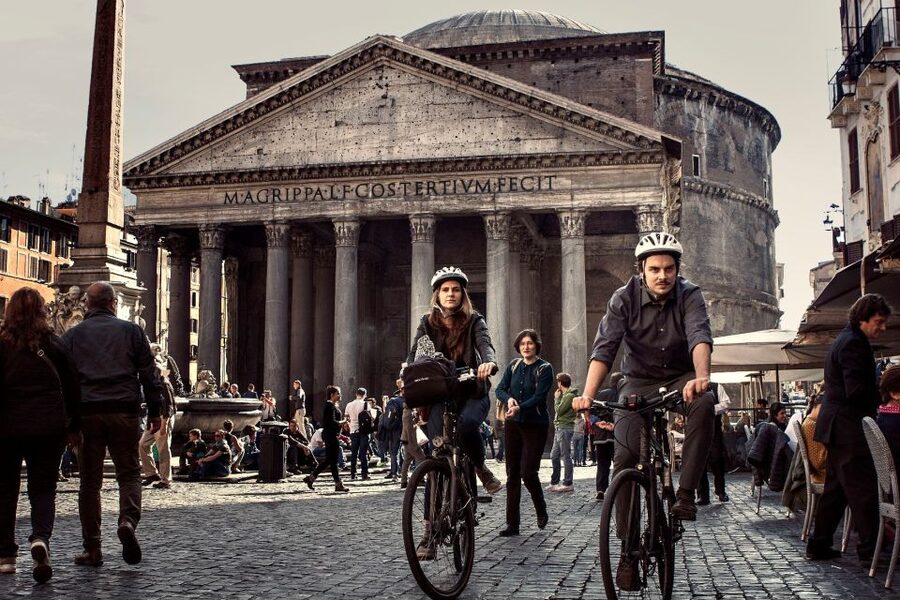 Rome: Private Half-Day Bike Tour with E-bike - Who should book this ride