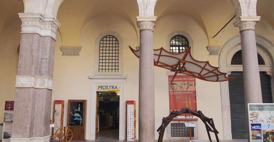 Rome: Private Leonardo da Vinci Exhibition Guided Tour - Touching machines instead of only looking at them