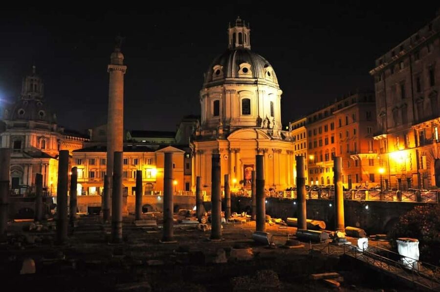 Rome: Private Night Tour by Chauffeur-Driven Vehicle - What $89 buys you in two hours