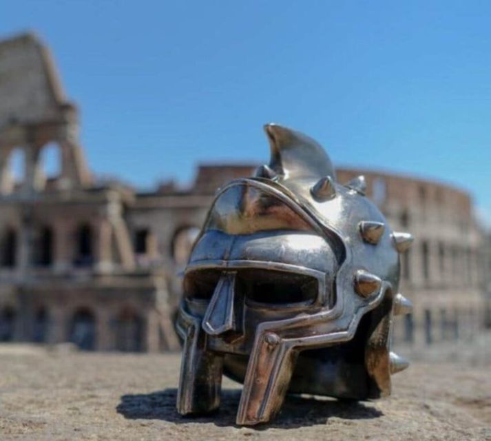 Rome: Private Night Tour by Chauffeur-Driven Vehicle - Piazza Navona: Rome’s grand public square