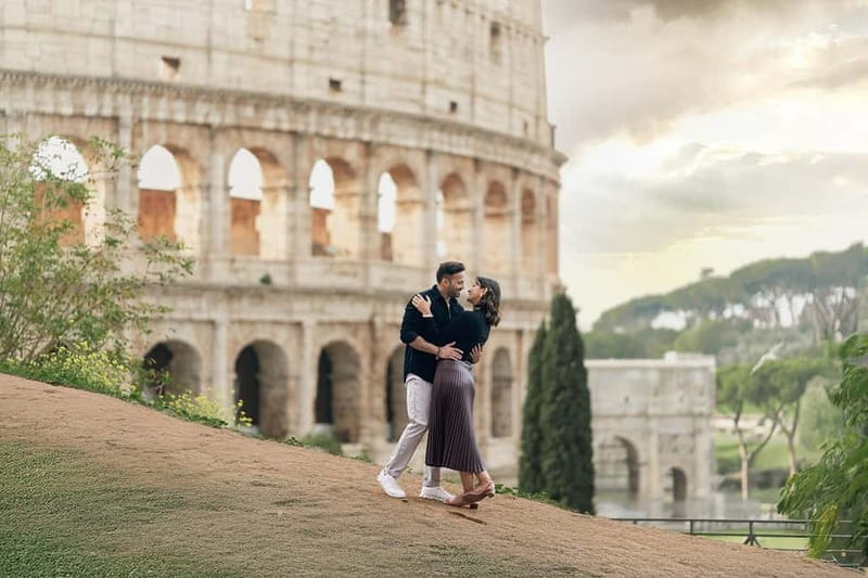 Rome: Private photoshoot at the Colosseum & Surroundings - Editing, delivery, and what you receive