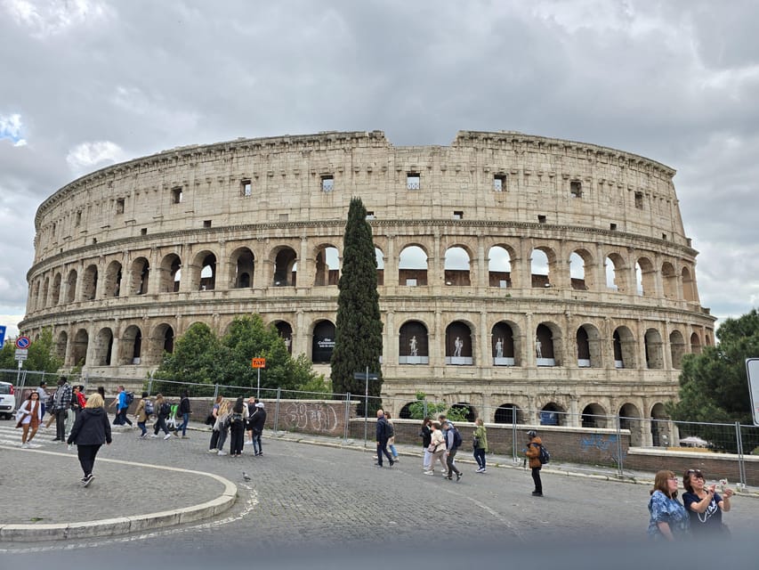 Rome: Private Tour on Electric Tuk-Tuk of Rome City Center - A quick ride through Rome’s biggest sights