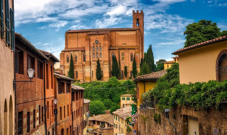 Rome: Private Tour to San Gimignano, Siena & Winery Visit - Key points at a glance