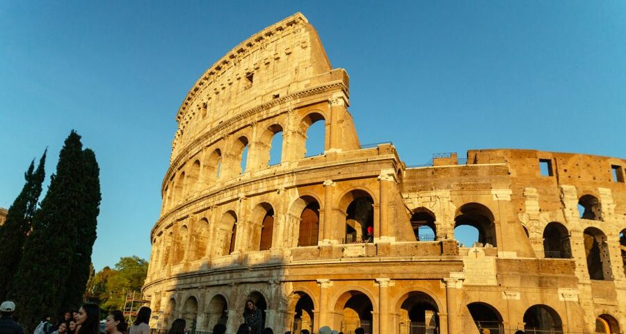 Rome: Private Tour with Locals – Highlights & Hidden Gems - Lesser-known corners and local stories