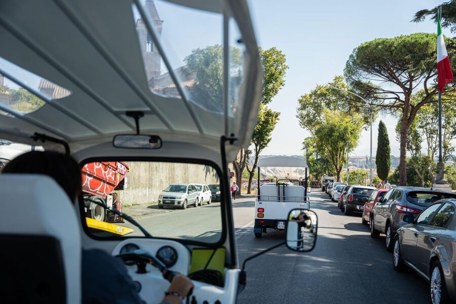Rome: Private Tuk Tuk Tour with Hotel Pickup and Prosecco - St. Peter’s Basilica and the final stretch