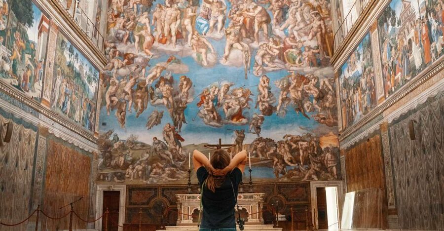 Rome: Private Vatican and Sistine Chapel Skip-the-Line Tour - Raphael Rooms: Renaissance painting at close range