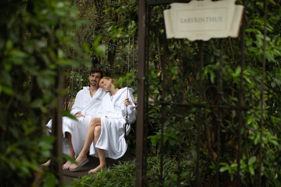 Rome: QC Termeroma Spa Admission Ticket - The infinity pools and music pools