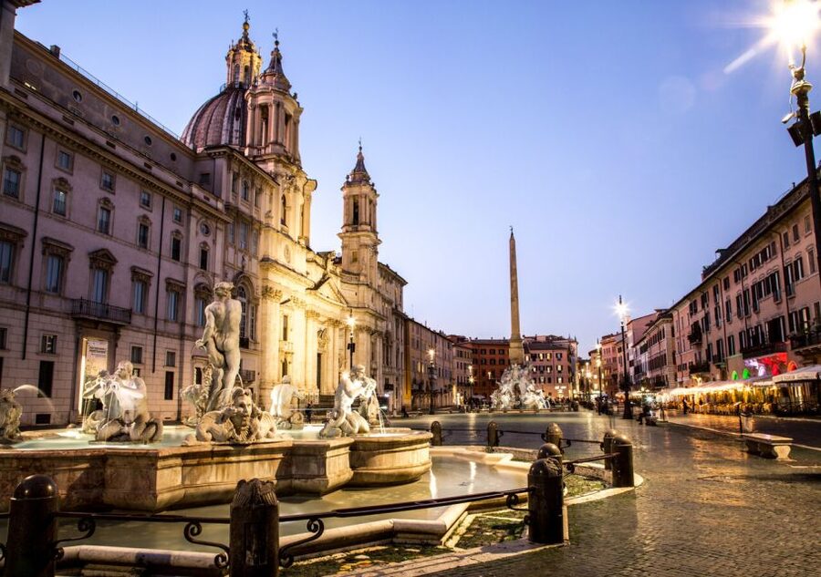 Rome: Rome at Night Evening Historical Walking Tour - Cobblestone streets on the way to the Pantheon