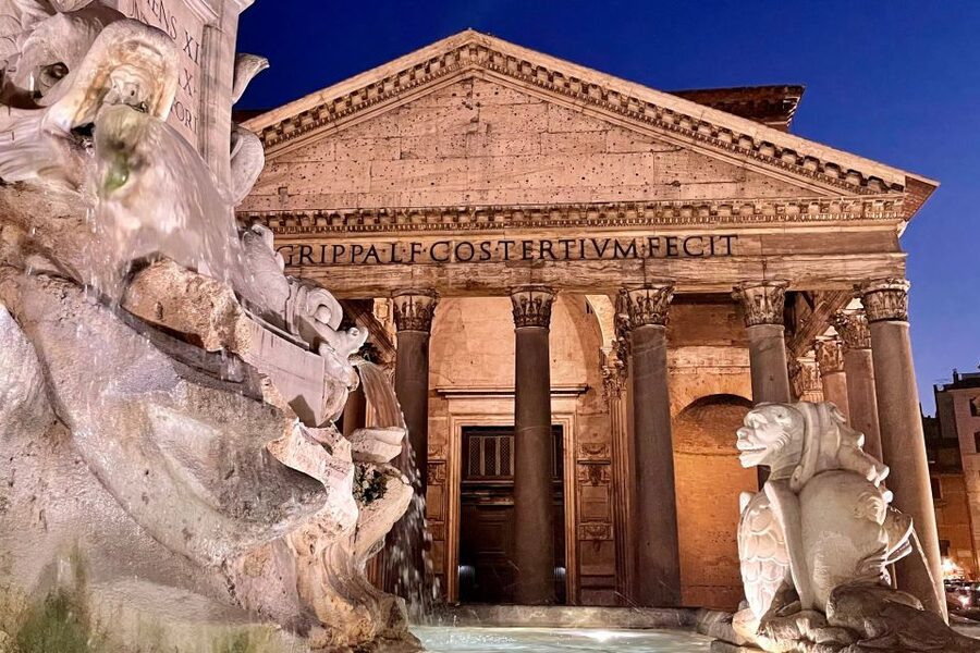 Rome: Rome at Night Evening Historical Walking Tour - Starting at Piazza di Spagna