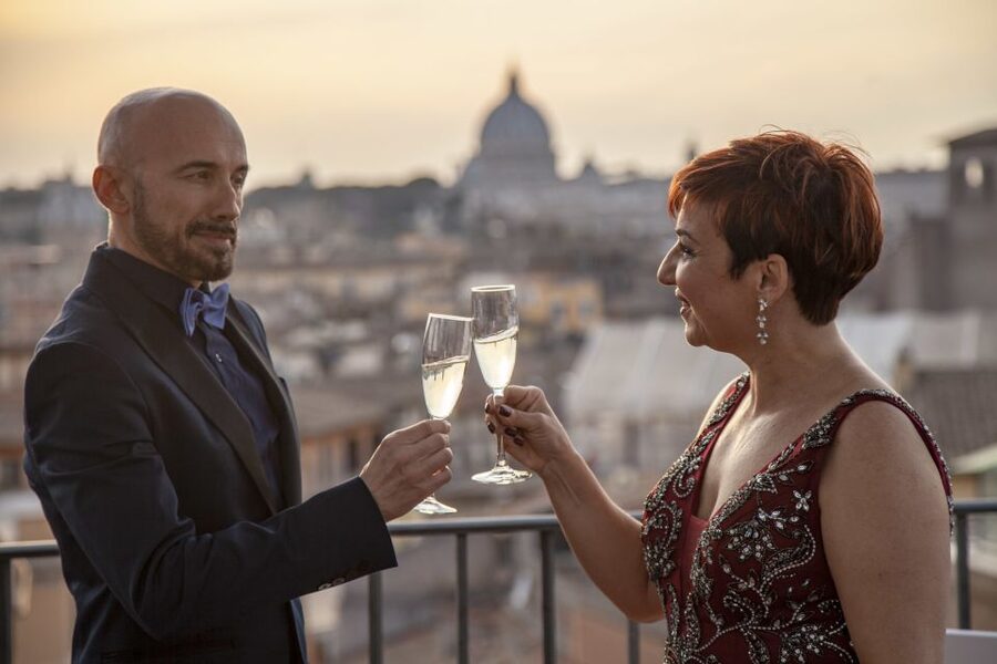 Rome: Rooftop Bar Opera Show - Why the music works for opera beginners