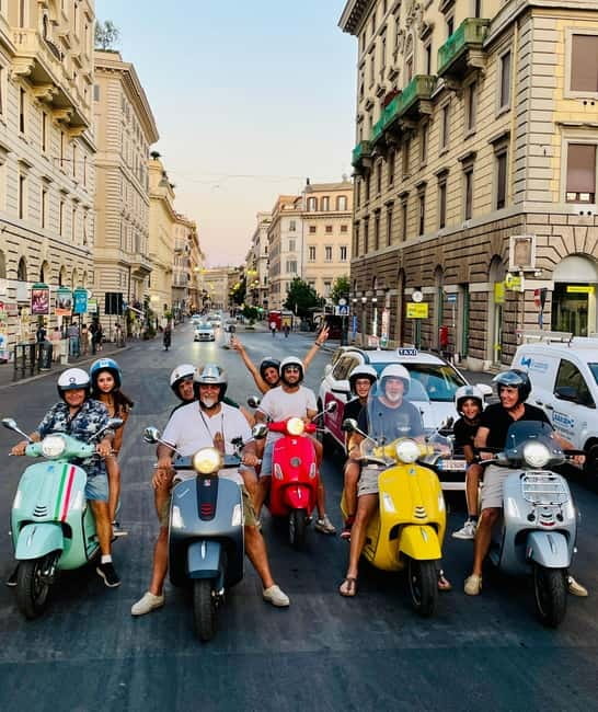 Rome’s Must-See Spots on Vespa (No Driving Needed) - Why a Vespa works so well for a short Rome visit