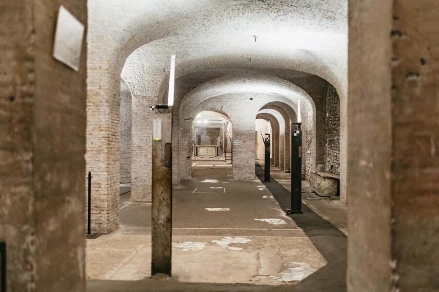 Rome: San Clemente Underground and Basilica Guided Tour - Who should take this tour?