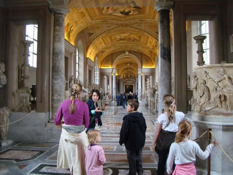 Rome: Semi-Private Vatican, Sistine Chapel & Basilica Tour - How the guides shape the experience