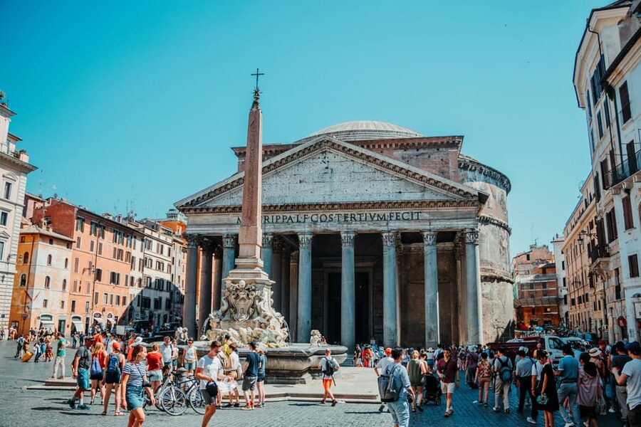 Rome: Sightseeing Tour by Golf Cart - Sant’Ignazio Church and the center of power