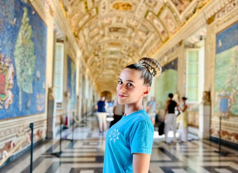 Rome: Sistine Chapel, Vatican Museums and Basilica Tour - Gallery of Maps: a long corridor with a clear purpose