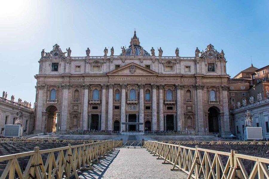 Rome: Sistine Chapel, Vatican & St. Peters Private Tour - Direct access to St. Peter’s Basilica