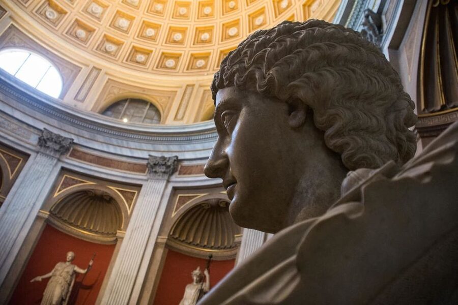 Rome: Skip the line Vatican Museums & Sistine Chapel Tour - Raphael’s Rooms and the School of Athens