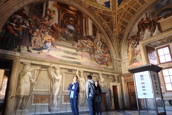 Rome: Skip the Line Vatican, Sistine Chapel, St Peter Small Group - How the small-group format affects the day