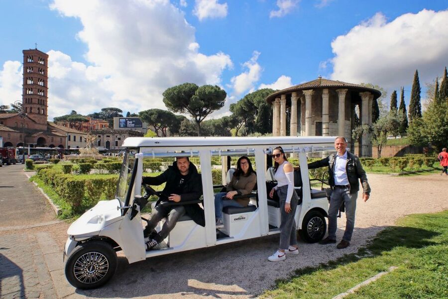 Rome: Small Group City Highlights Tour in Electric Cart - Navona Square and Campo de’ Fiori
