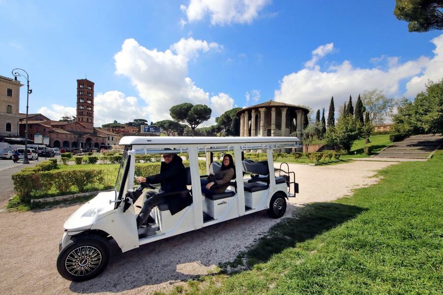 Rome: Small Group City Highlights Tour in Electric Cart - What the driver-guide adds