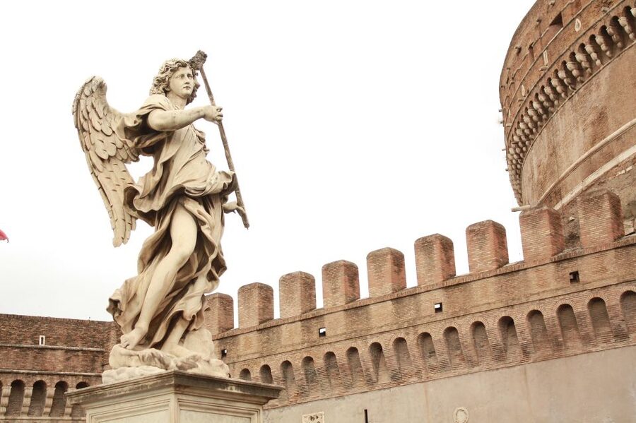 Rome: Small Group Guided Tour of Castel Sant'Angelo - Should you book it?