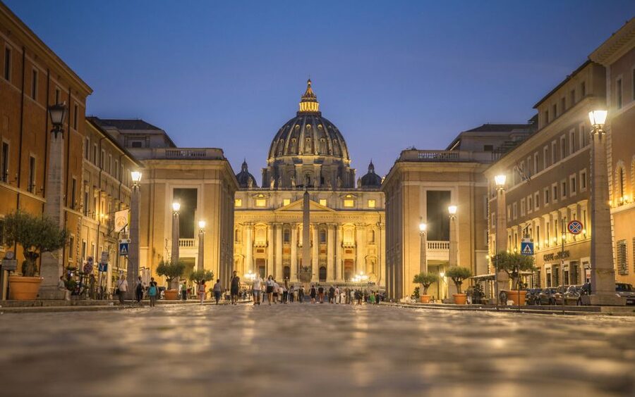 Rome: Small-Group Night Tour with Pizza and Gelato - What the four-hour schedule really means